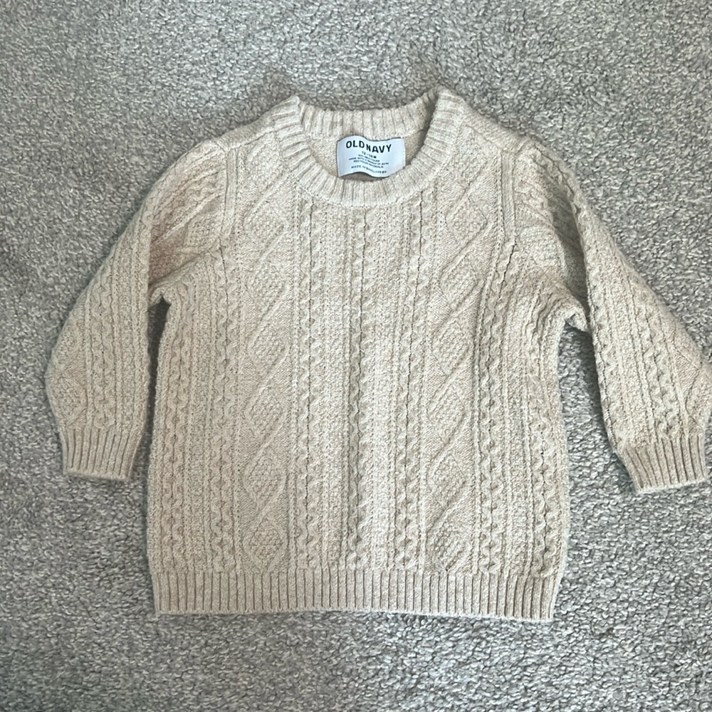 12-18 month girl tan sweater. EUC. Old Navy